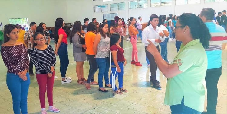 INTERPRETACIÓN EN CELEBRACIÓN DE ACTO CÍVICO