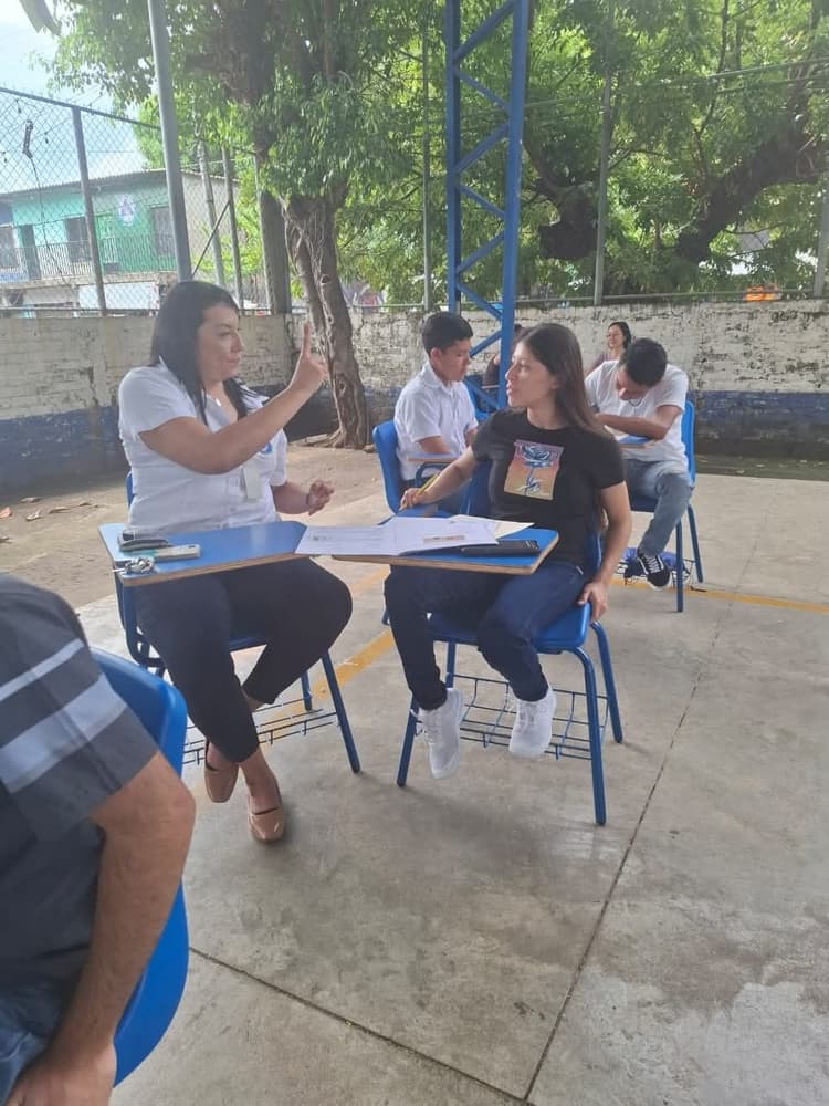 EN CAMINO HACIA EL BACHILLERATO INCLUSIVO