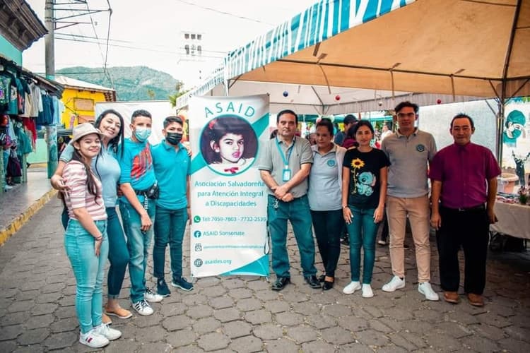 FERIA INCLUSIVA DE ARTESANOS