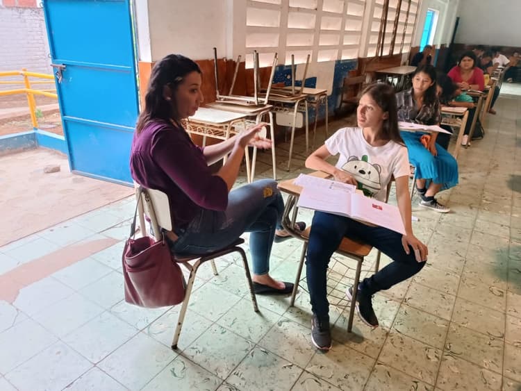 CONOZCAMOS A KARINA
